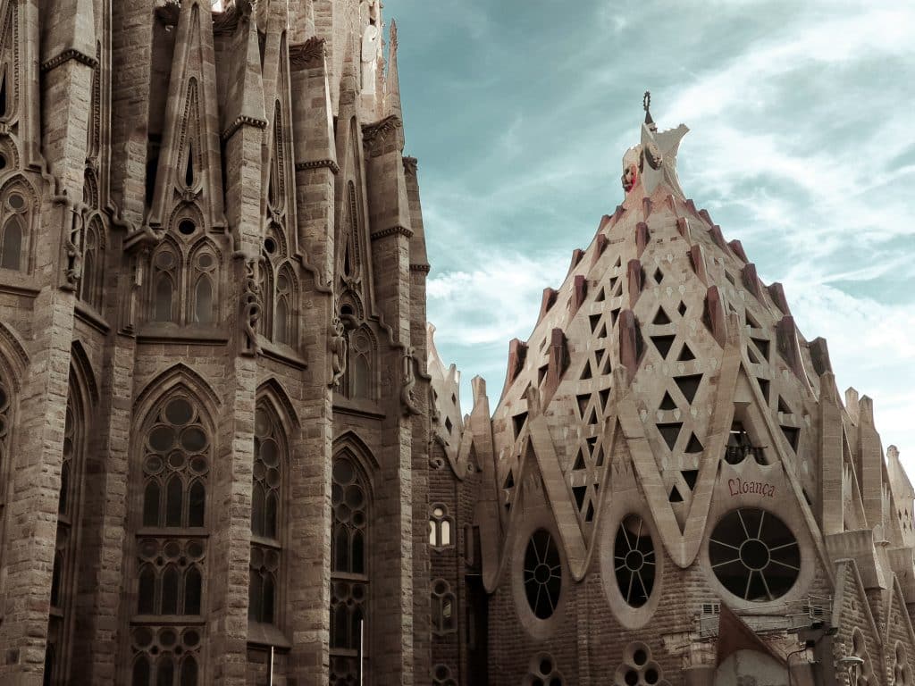 Sagrada - 3