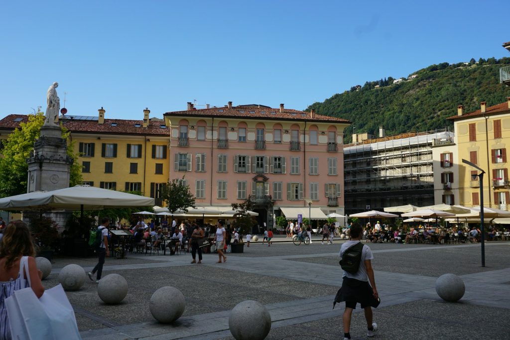 Como city square